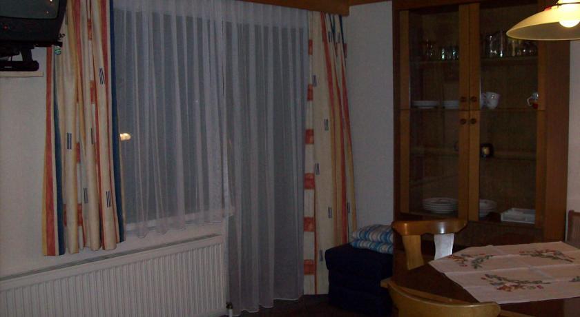 Appartements Romantica レンゲンフェルト エクステリア 写真